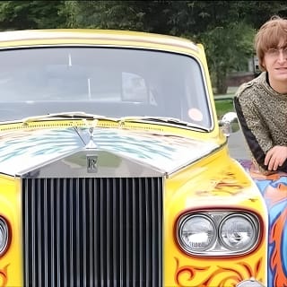The Ultimate Beatles Tour Experience in Liverpool.  9