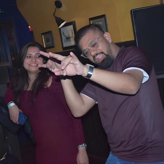 París: City Center Pub Crawl Guiado Con Chupitos & Entrada al Club 18