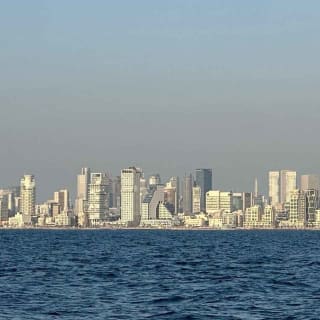 תל אביב: כרטיסים להשכרת סירה פרטית עם רב חובל למשך שעה או שעתיים 5