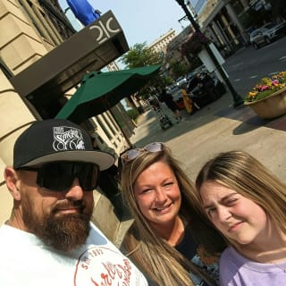 Lexington, KY Murder Mystery: ¡Resuelve el caso! 3