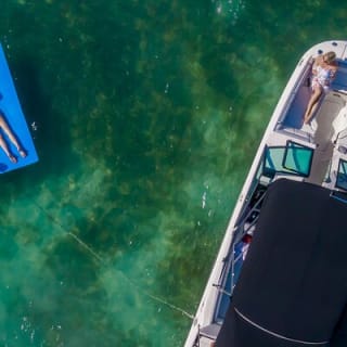 Top-Rated Boat Rental with Captain | 1 to 11 People 13