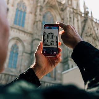 HistARy AudioTour: History and Comedy with Augmented Reality 3