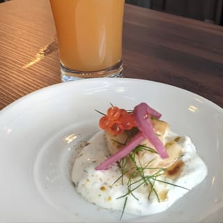 Downtown Anchorage FOOD & HISTORY Walking Tour OUR MOST POPULAR! 11