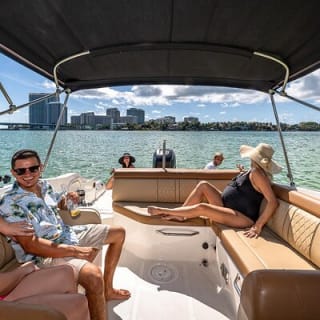 Top-Rated Boat Rental with Captain | 1 to 11 People 18