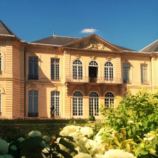 Private Eiffel Tower district walking tour with Rodin Museum 2