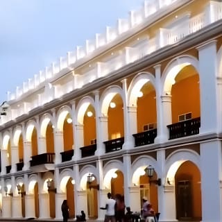 EL TOUR MÁS COMPLETO Y ALMUERZO EN EL LUGAR FAVORITO DE ANTHONY BOURDAIN 17