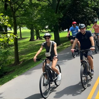 Neighborhood Food Tour on E-bikes 6