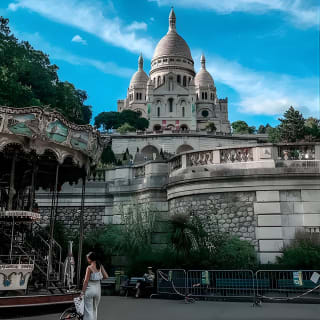 Small Group Walking Tour of Montmartre 6