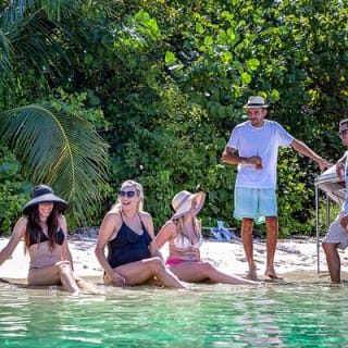 Top-Rated Boat Rental with Captain | 1 to 11 People 29