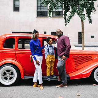 Midtown + Downtown Manhattan Vintage Car Tour 3