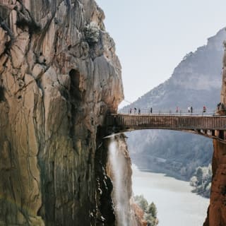 Caminito del Rey: Visita guiada en francés + Traslado de ida 4