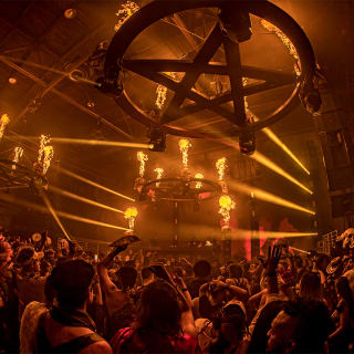 Avant Gardner Presents Nora En Pure 1