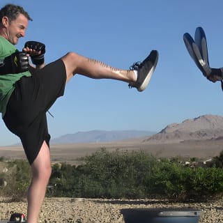 Outdoor-Obstacle-Kurs mit malerischer Las Vegas Skyline in Henderson 24