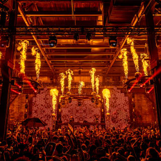 Avant Gardner Presents Nora En Pure 2