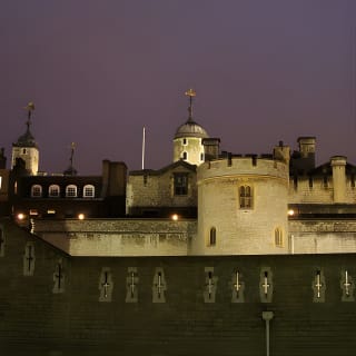 Ghastly Ghost Walking Tour in London 5