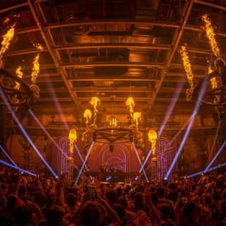 Avant Gardner Presents Nora En Pure 4