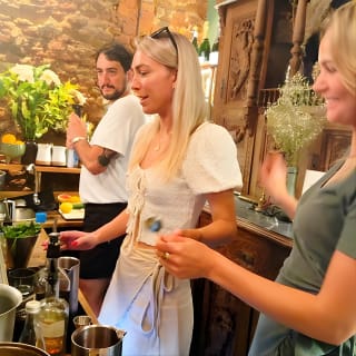 Mixology Experience: Taste & Mingle at Cape Town's Famous Gin Bar 1