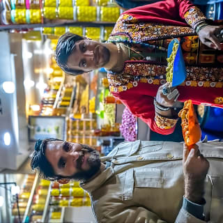 Marrakech : Visite des rues berbères avec un passionné de cuisine locale 11