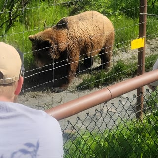 Wildlife Conservation Center with Lunch & Local Beer Sampling 15