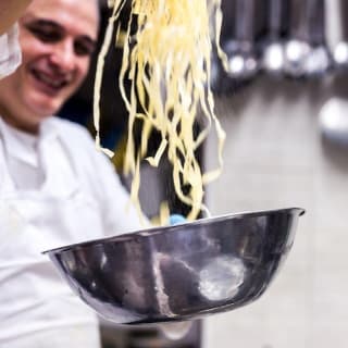 Ristorante Alfredo alla Scrofa: Menu con le Fettucine Alfredo originali 8