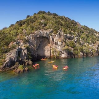 The Maori Carvings Half Day Kayak 1
