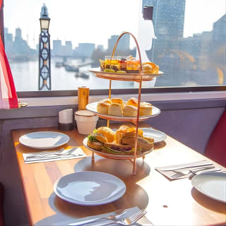 English Afternoon Tea Bus & Panoramic Tour of London- Lower Deck 8