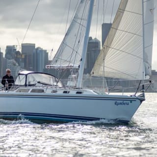 Guided Seattle Sailing Adventure from Bainbridge Island 1