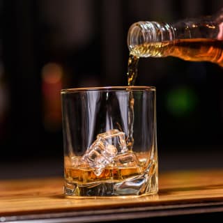 The Whiskey Spot: Whiskey Tasting, Mixology & Food Pairings 1