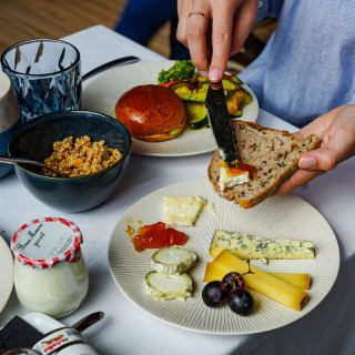 Brunch croisière à volonté sur la Seine 3