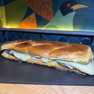 Atrévete con el Sandwichón Cubano XXL 2