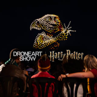 DroneArt Show: Harry Potter™ at The Great Lawn at State Farm Stadium 2
