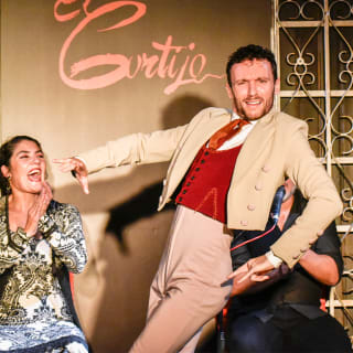 Espectáculo de flamenco local en Taberna el Cortijo 3