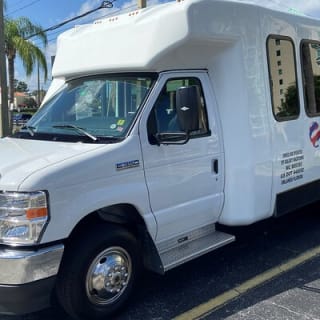 Orlando Airport MCO Shuttle to Lake Buena Vista Resort Area 4