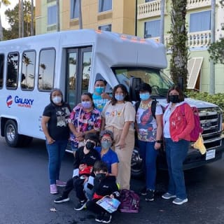 Orlando Airport MCO Shuttle to Lake Buena Vista Resort Area 6