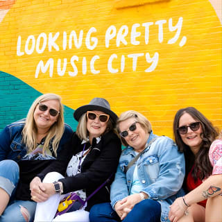 Nashville Mural Photowalk Tour with Professional Photographer 15