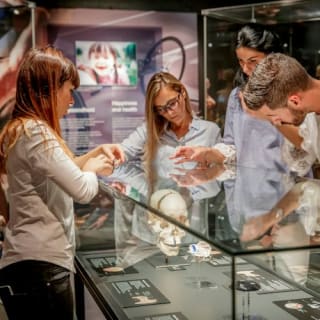 KÖRPERWELTEN Museum Heidelberg – Anatomie des Glücks 1