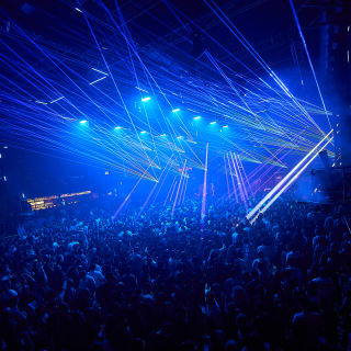 CODE 174 en Fabrik 3