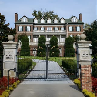 Nashville "Homes Of The Stars" Narrated Bus Tour with 30+ Celebrity Homes 10