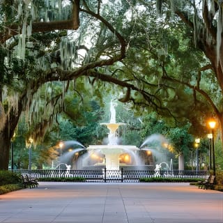 The History Buff Downtown Savannah Walking Tour 6