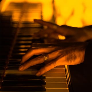 Candlelight Spring: Mozart & Chopin 4