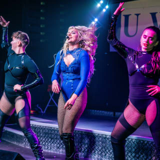 Absolutely Britney Brunch Show en Cardiff 3