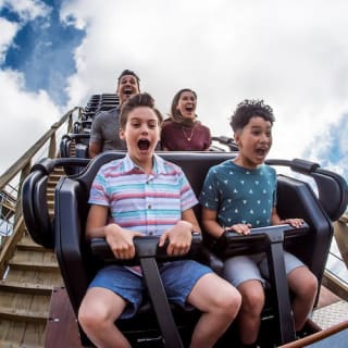 SeaWorld San Antonio: Fast Track 7