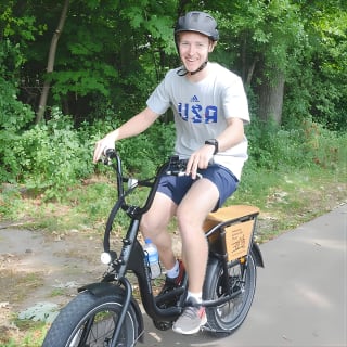 Downtown Madison Tour in E-Bike 8