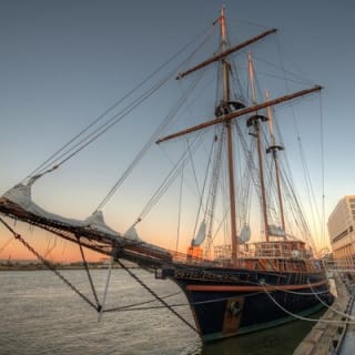 Generals and Generalities Pub Crawl in Savannah 5