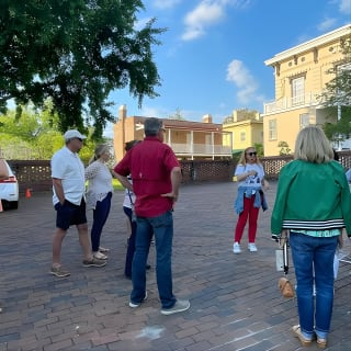 History and Architecture Walking Tour  4