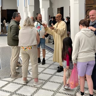 Visite guidée à pied de la médina pour découvrir les monuments & Souks 9