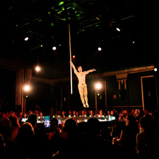 La Ronde: A Lavish Cocktail of Circus, Cabaret & Comedy 12