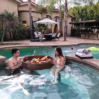 Romantic Wellness Day per coppie, massaggio al Chocolate Spa e vassoio fluttuante di Champagne e frutta 4