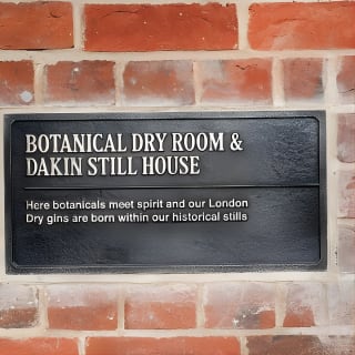 Tour della distilleria e biglietto per cocktail Bombay Sapphire 13