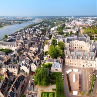 Excursion d'une journée dans les châteaux de la Loire au départ de Paris avec dégustation de vin 18